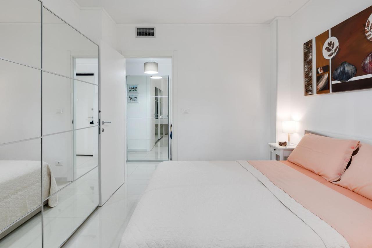 Appartamento Sanremo Flat With Private Parking And Netflix Esterno foto