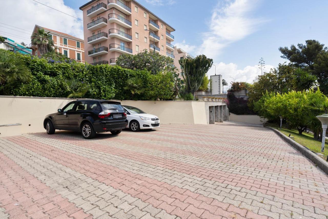 Appartamento Sanremo Flat With Private Parking And Netflix Esterno foto